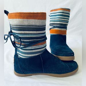 Toms striped suede Nepal boot Navy size 8